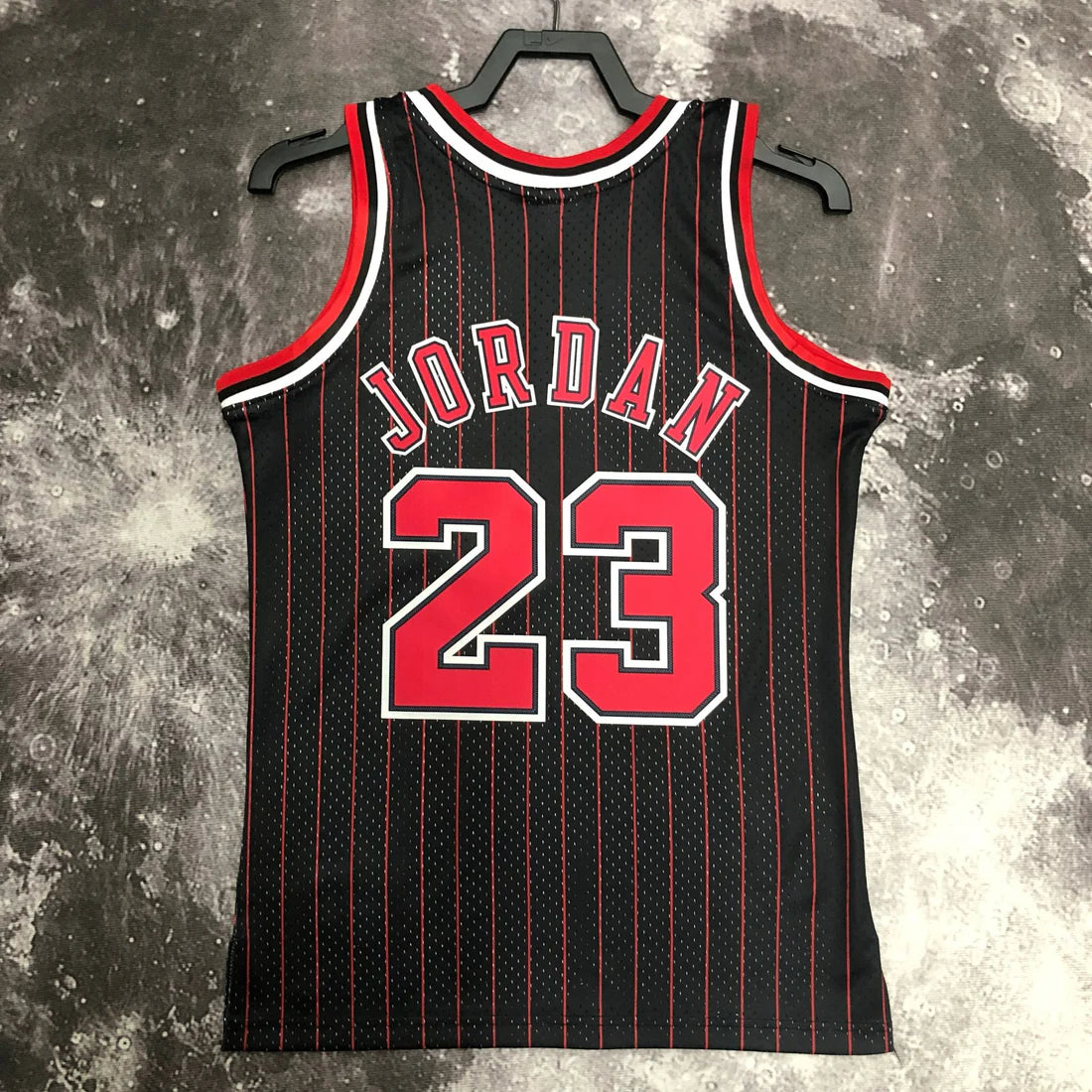 גופיית NBA מייקל ג׳ורדן שחורה בשיקגו בולס